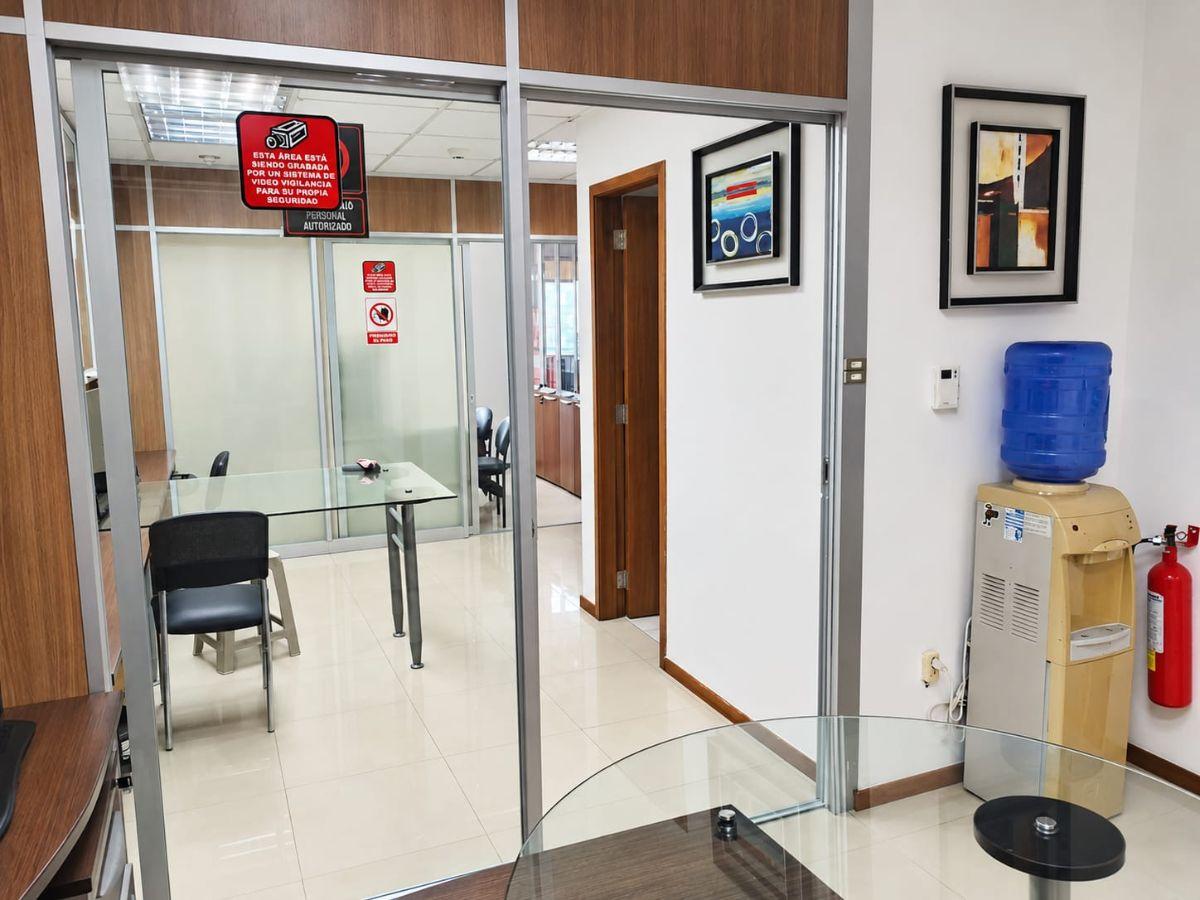 Oficina de 48 m² en Venta en Edificio Trade Building, Zona Mall del Sol, Guayas — imagen 7