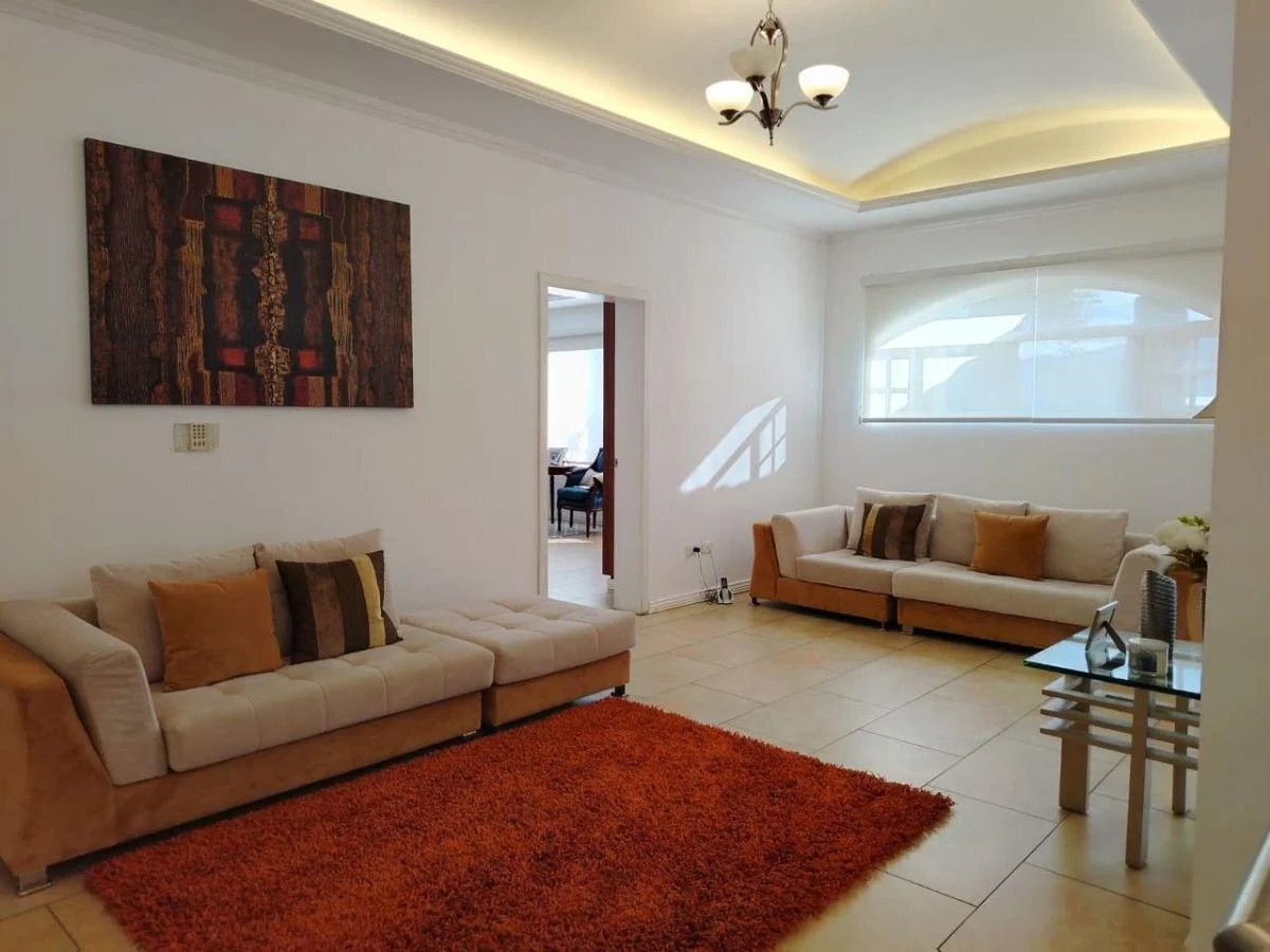 Excelente Casa en Venta en Cumbayá — imagen 7