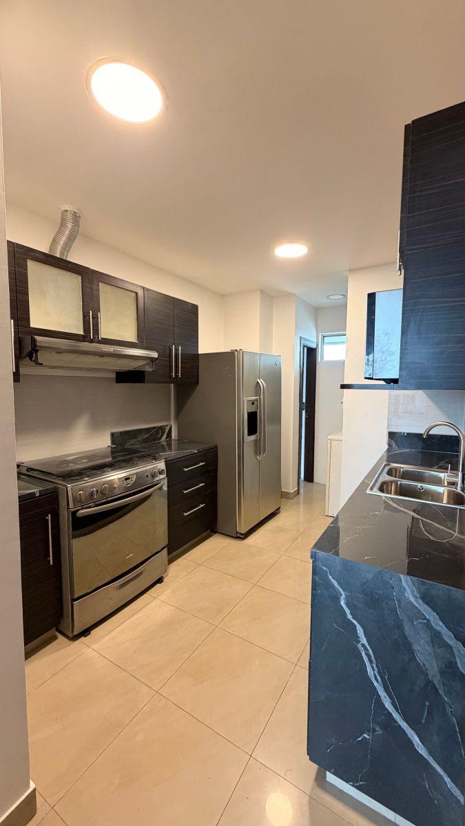 Departamento en Venta Vista Al Rio - en El Km 3.5 Via Samborondon, Guayas — imagen 5