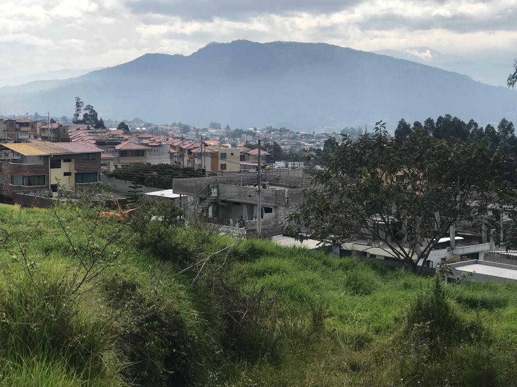 De Oportunidad! Terreno de 2862 m² en Venta en Conocoto, Ideal Para Proyecto Vip — imagen 4