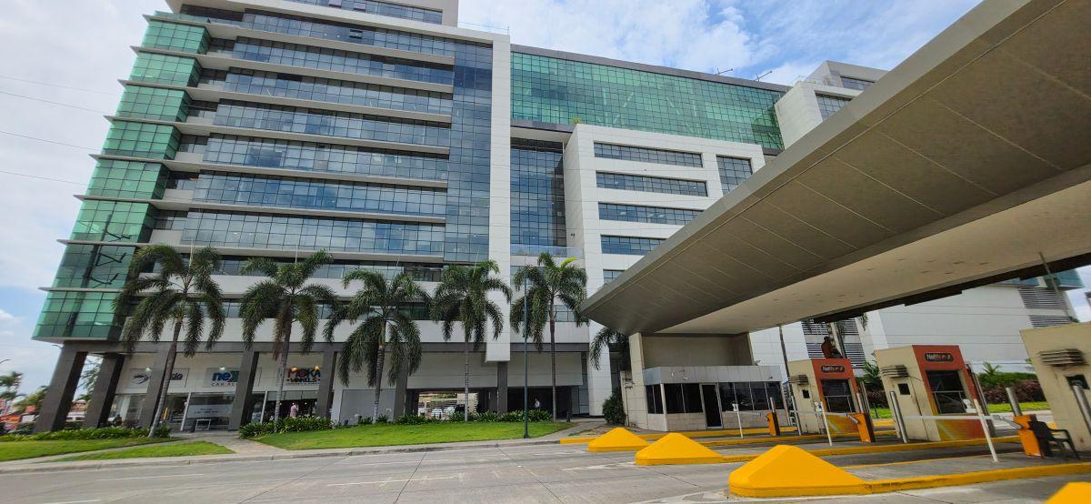 Vendo Oficina Premium Corporativa 116 m² Sky Building + 20 m² Terraza + 2 Parqueos Sector Aeropuerto, Guayas — imagen 10