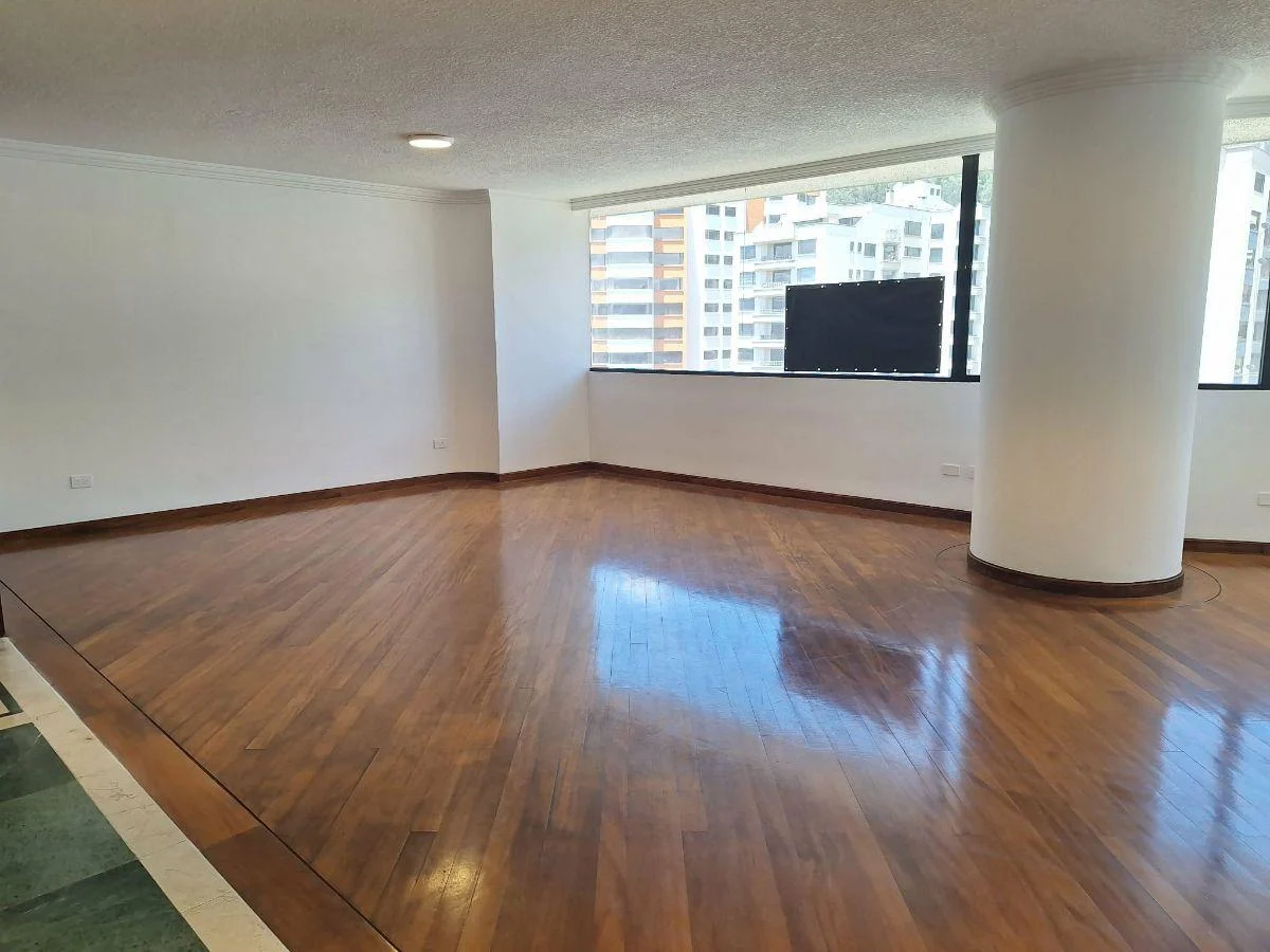 Vendo Amplio Departamento 3 Dorm. Quito Tenis — imagen 4