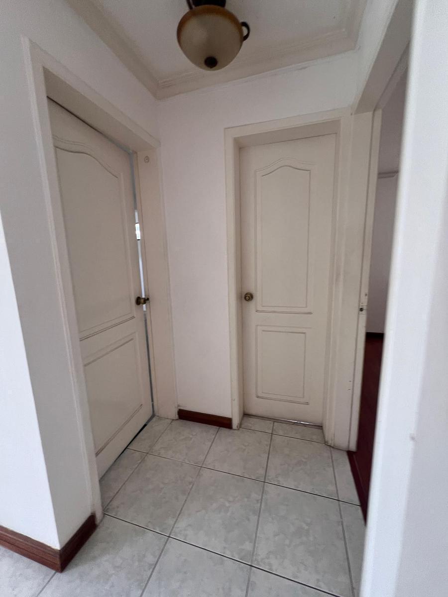 Casa de Estilo Americano en Venta en Tumbaco — imagen 9