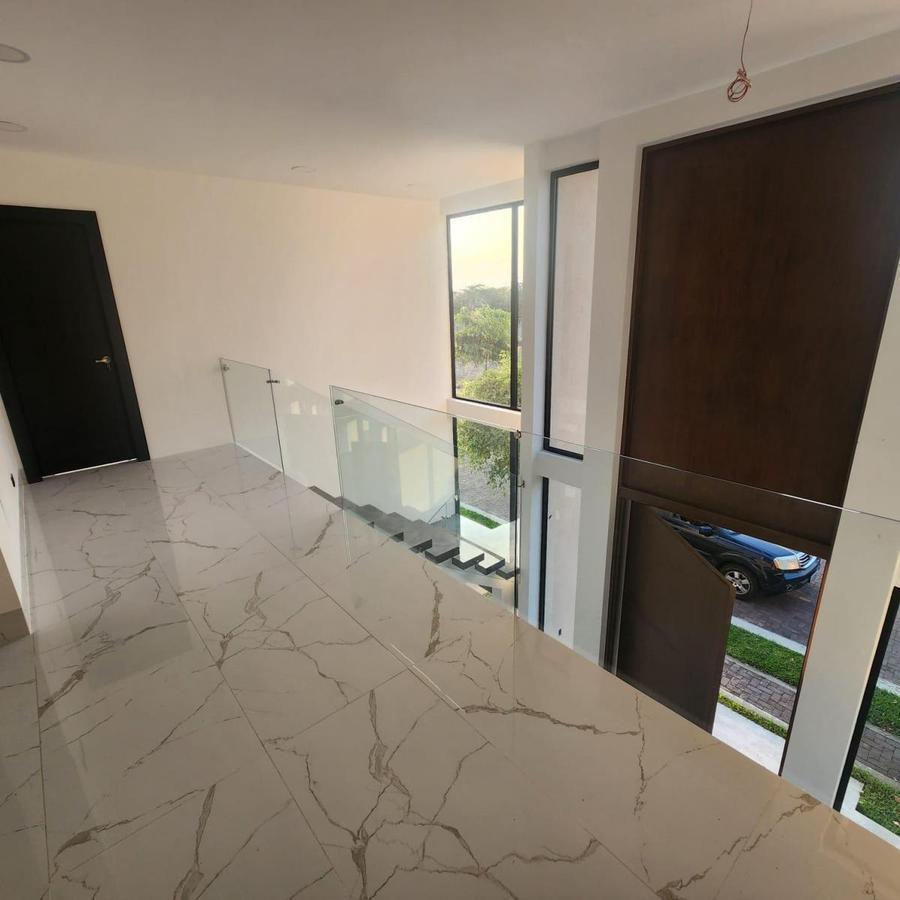Casa de Estreno de Venta, Samborondon. Guayas — imagen 7