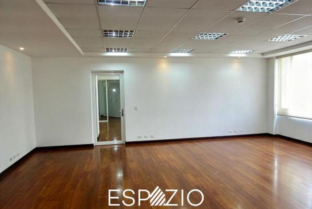 Oficina en Venta Sector Shyris y Naciones Unidas — imagen 10