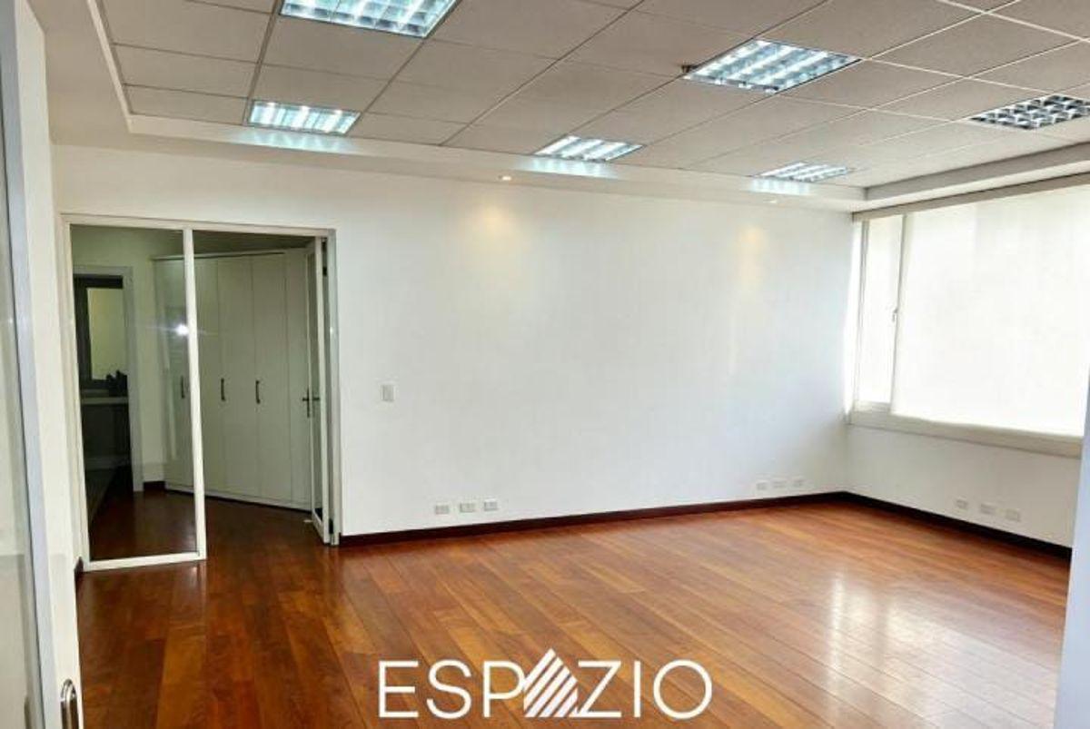 Oficina en Venta Sector Shyris y Naciones Unidas — imagen 6