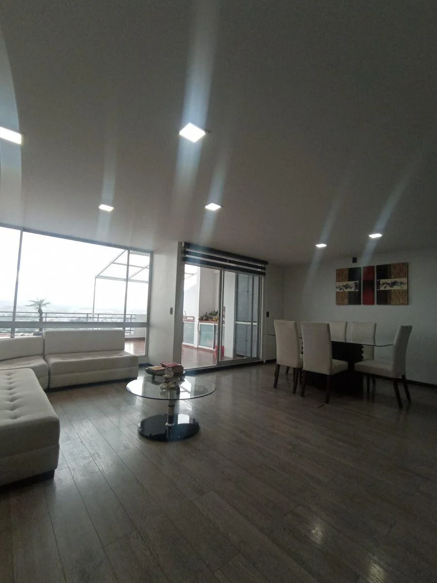 Casa en Venta en Conjunto_304 M²_ Conocoto La Armenia 1 — imagen 5