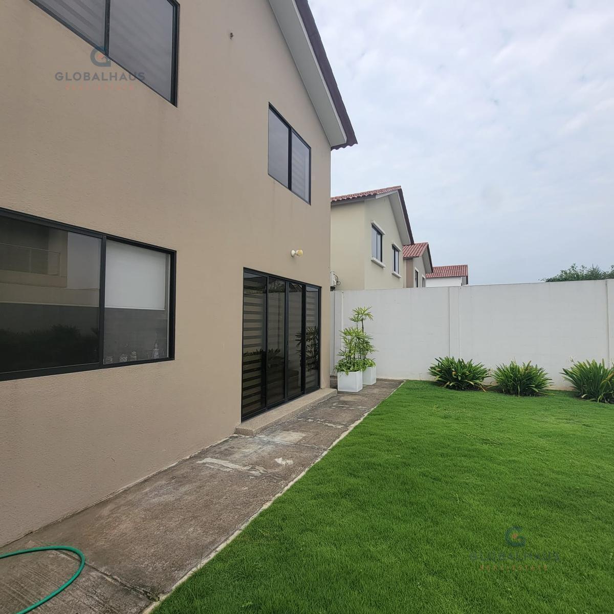 Casa en Venta con 5 Habitaciones en Ciudad Celeste S. H. Guayas — imagen 7