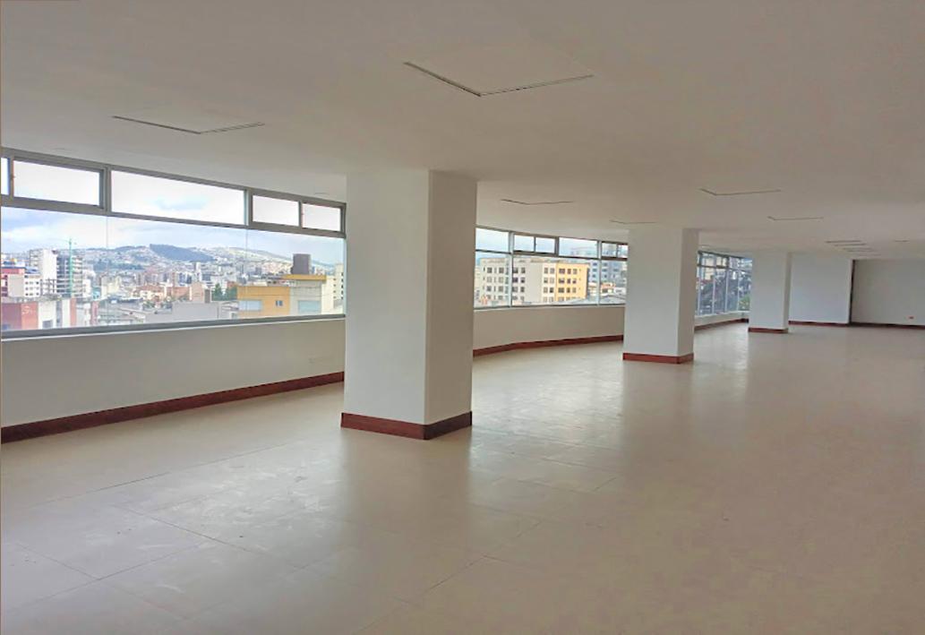 Av Atahualpa Vendo Oficina 515 m² 10 Parqueaderos — imagen 9