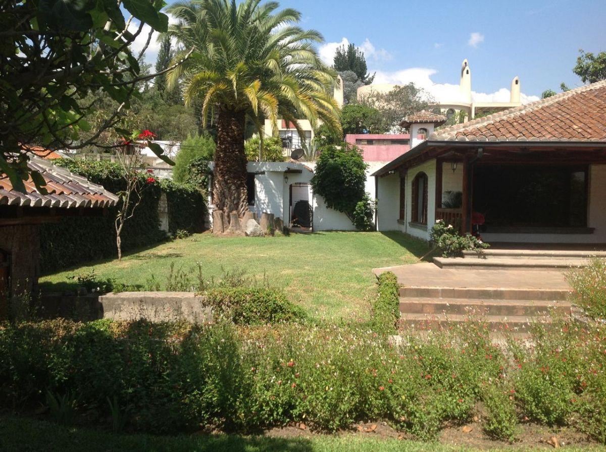 Casa Estilo Hacienda en Cumbaya — imagen 8