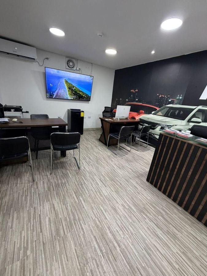 Vendo Local Comercial en Urdesa, Guayas — imagen 9