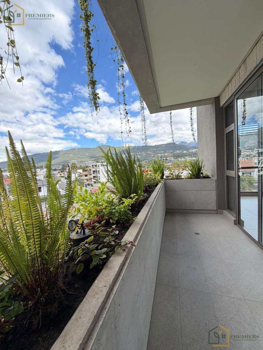 Hermoso Departamento Tres Habitaciones Cumbaya — imagen 4