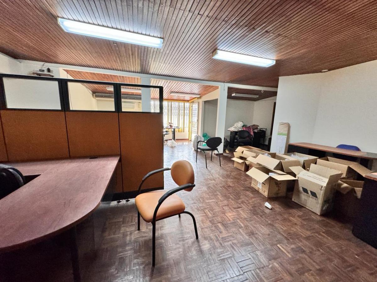 Venta o Alquiler Local Omercial / Oficina 540 m² -, Av Victor Emilio Estrada, Urdesa Central. Guayas — imagen 7