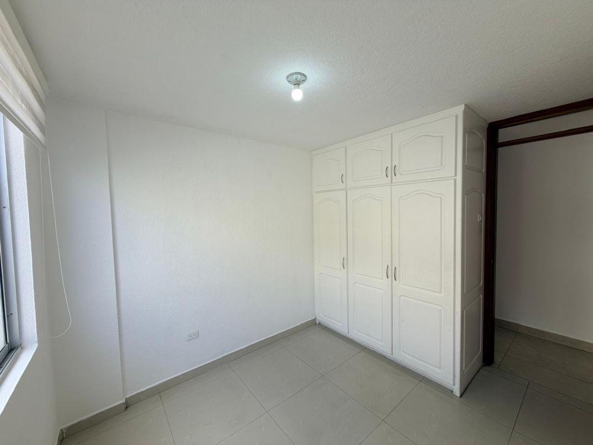 Departamento de Venta en Quito, Sector de Calderón — imagen 3