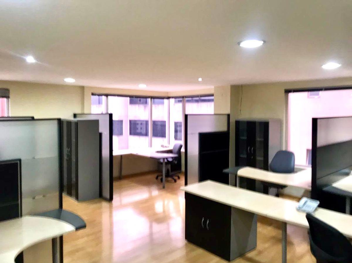 Oficina Amueblada en Venta, Sobre La 6 de Diciembre y Eloy Alfaro — imagen 10