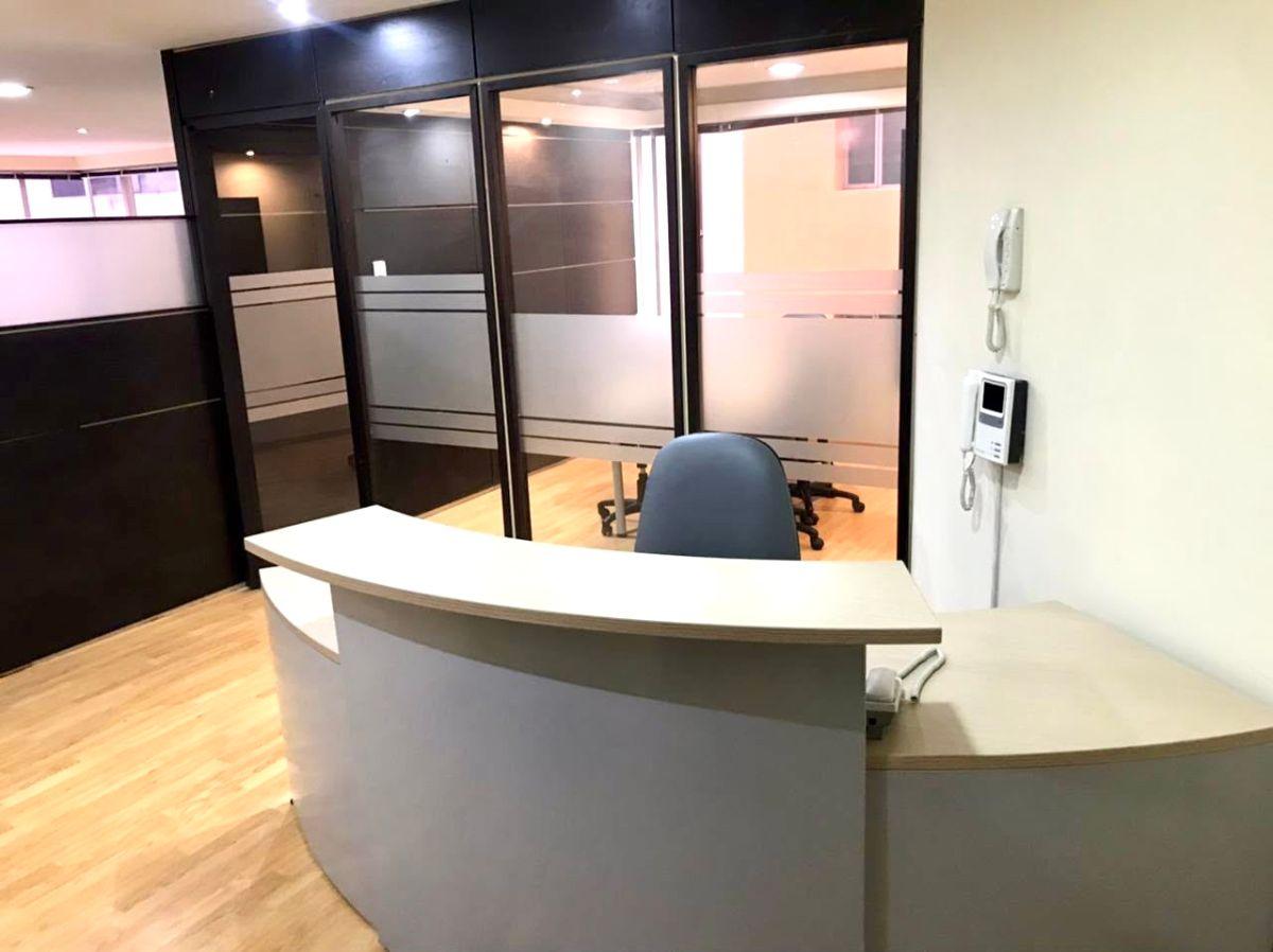 Oficina Amueblada en Venta, Sobre La 6 de Diciembre y Eloy Alfaro — imagen 7