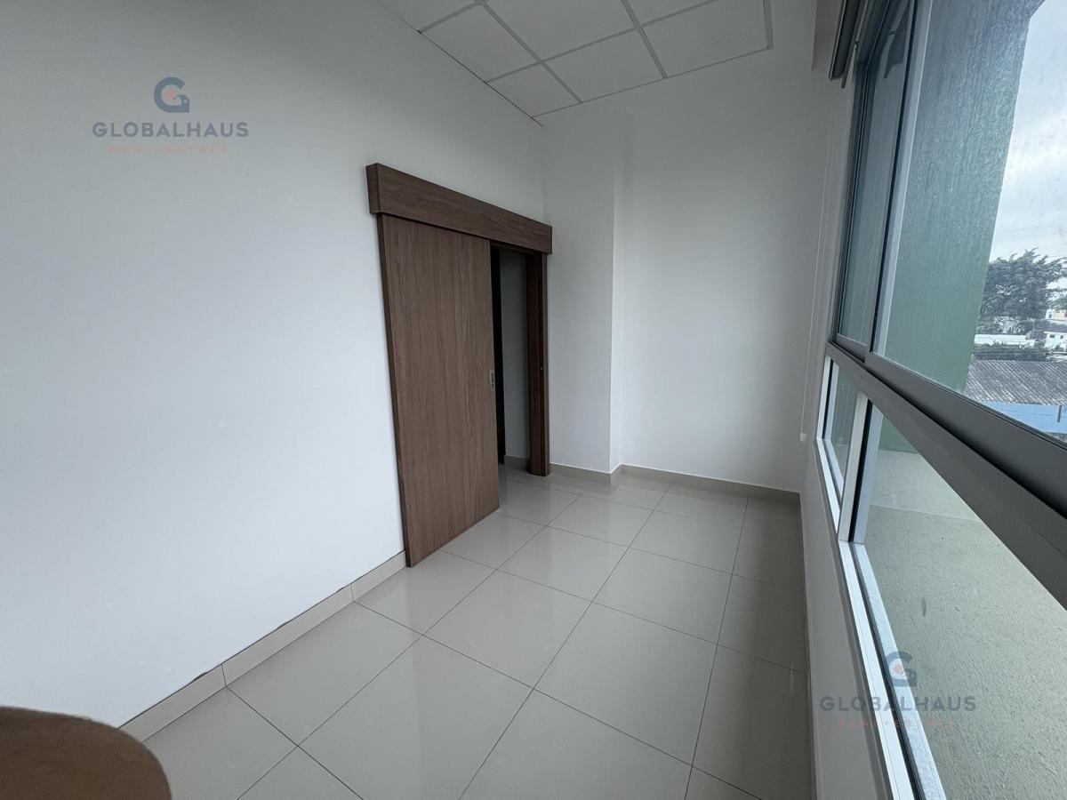 Venta de Consultorio en Torre de Consultorios de Clinica del Norte de Guayaquil. G. P. Guayas — imagen 10
