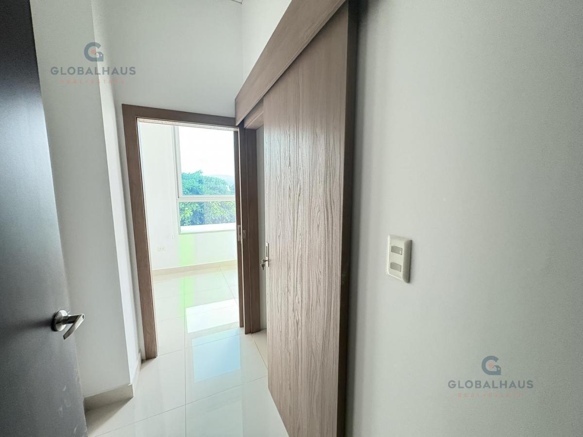 Venta de Consultorio en Torre de Consultorios de Clinica del Norte de Guayaquil. G. P. Guayas — imagen 8