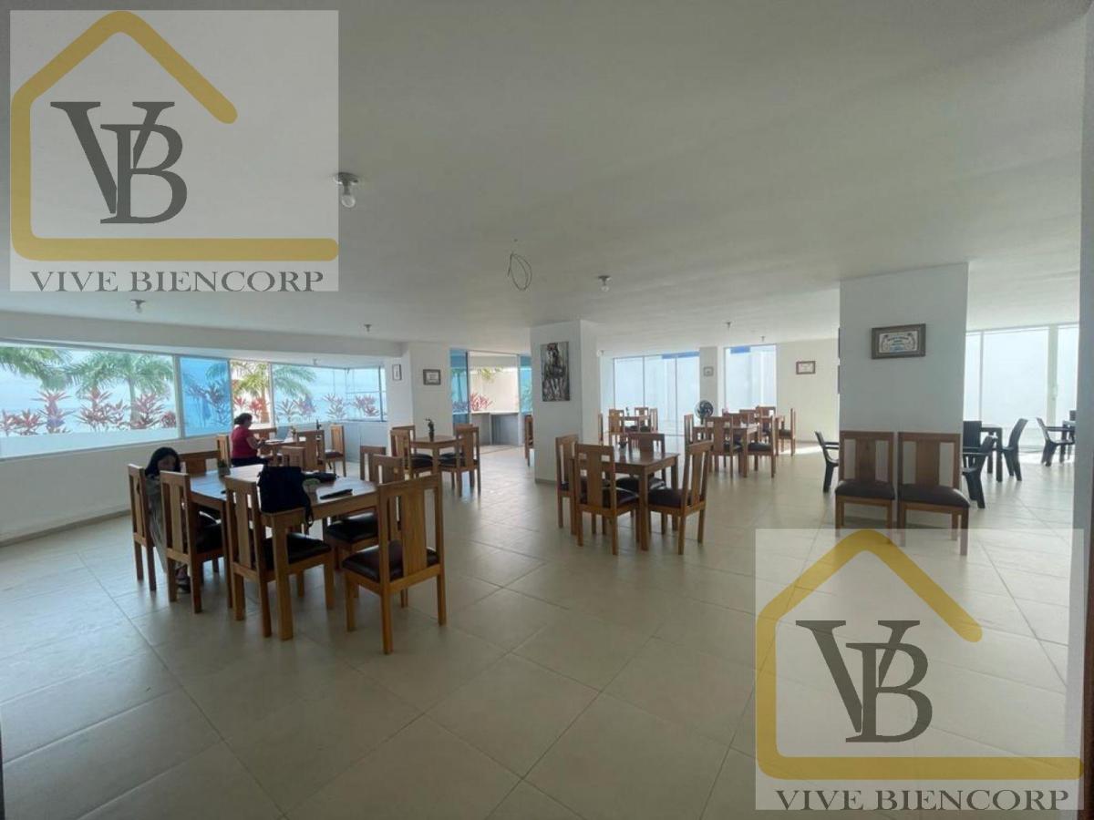 Vendo Local Comercial Frente Al Mar Junto Al Diamond Beach en Tonsupa — imagen 9