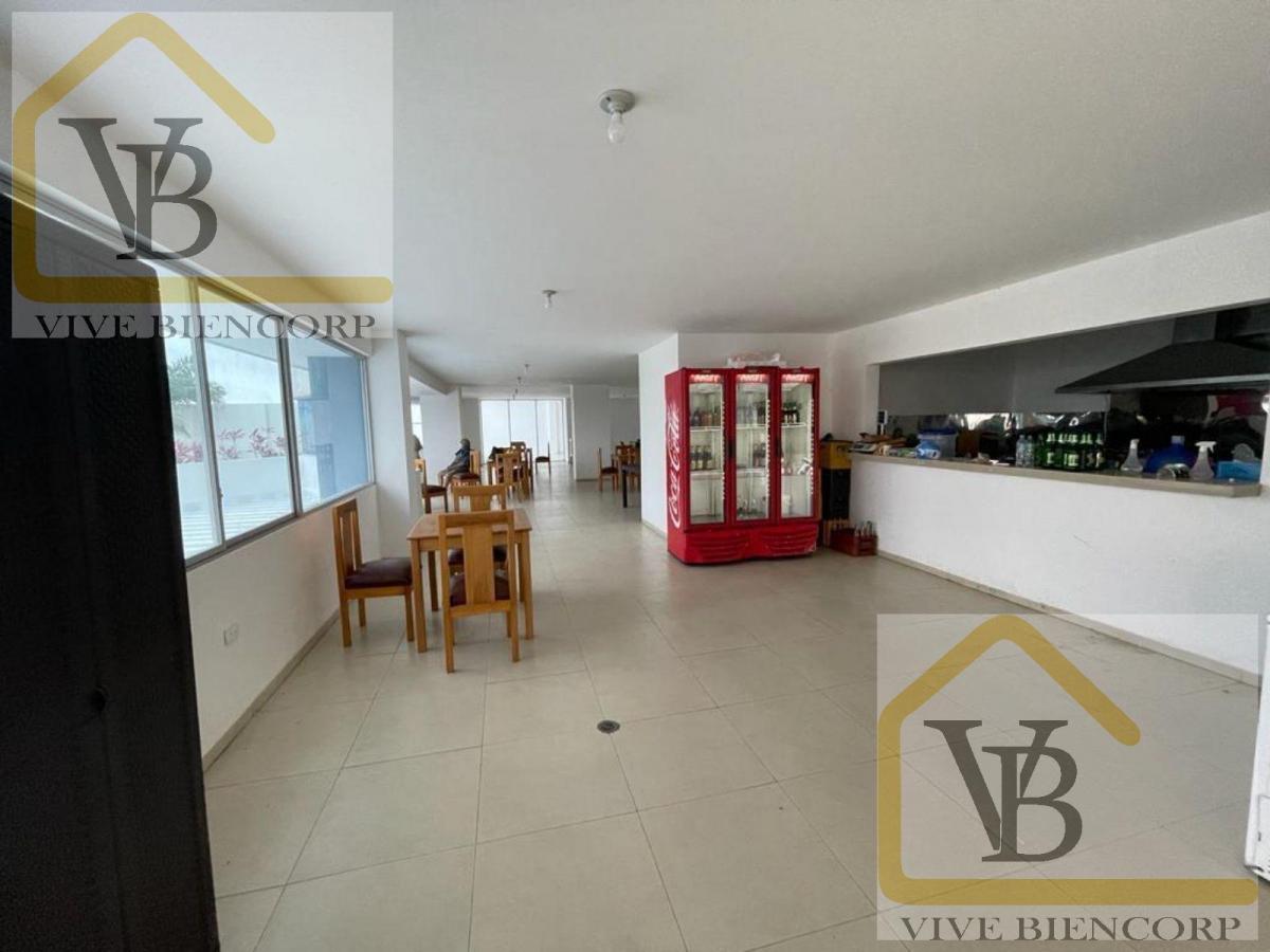 Vendo Local Comercial Frente Al Mar Junto Al Diamond Beach en Tonsupa — imagen 7