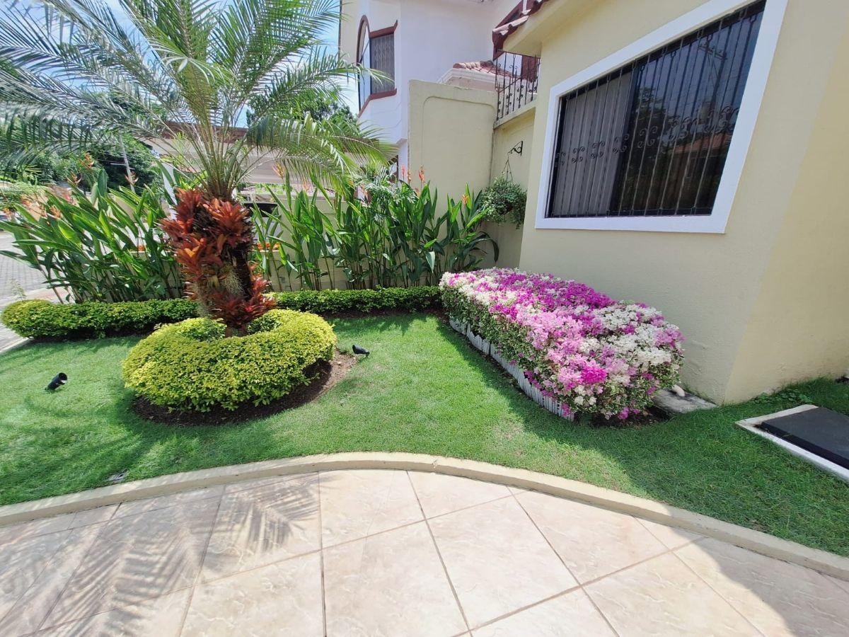 Vendo Casa en Vía Al Sol, Guayas — imagen 7