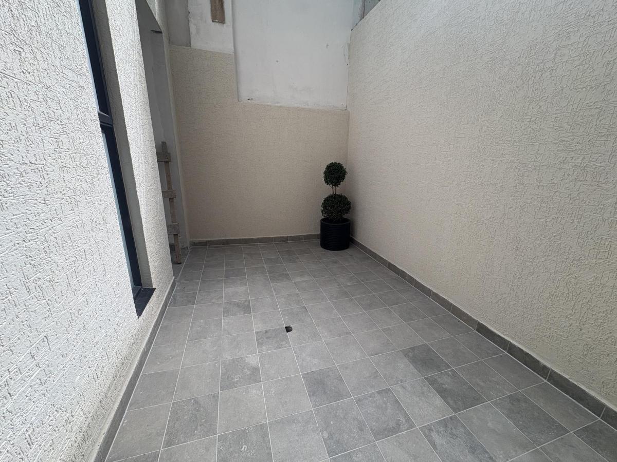 Cwu. Venta Departamento con Patio - Quito Tenis — imagen 3