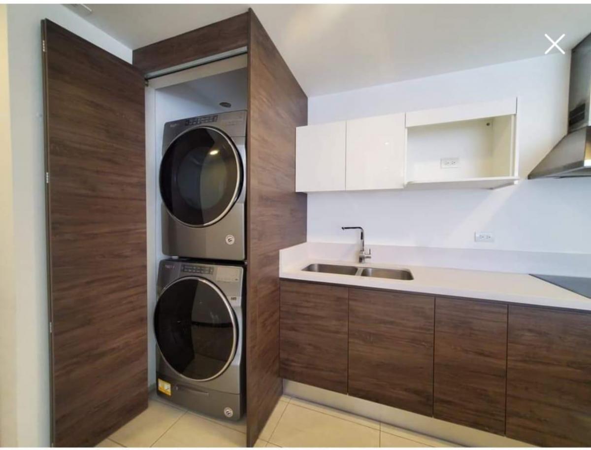Venta Departamento de Lujo 2 Dorm. en El Quito Tenis - Quito — imagen 9
