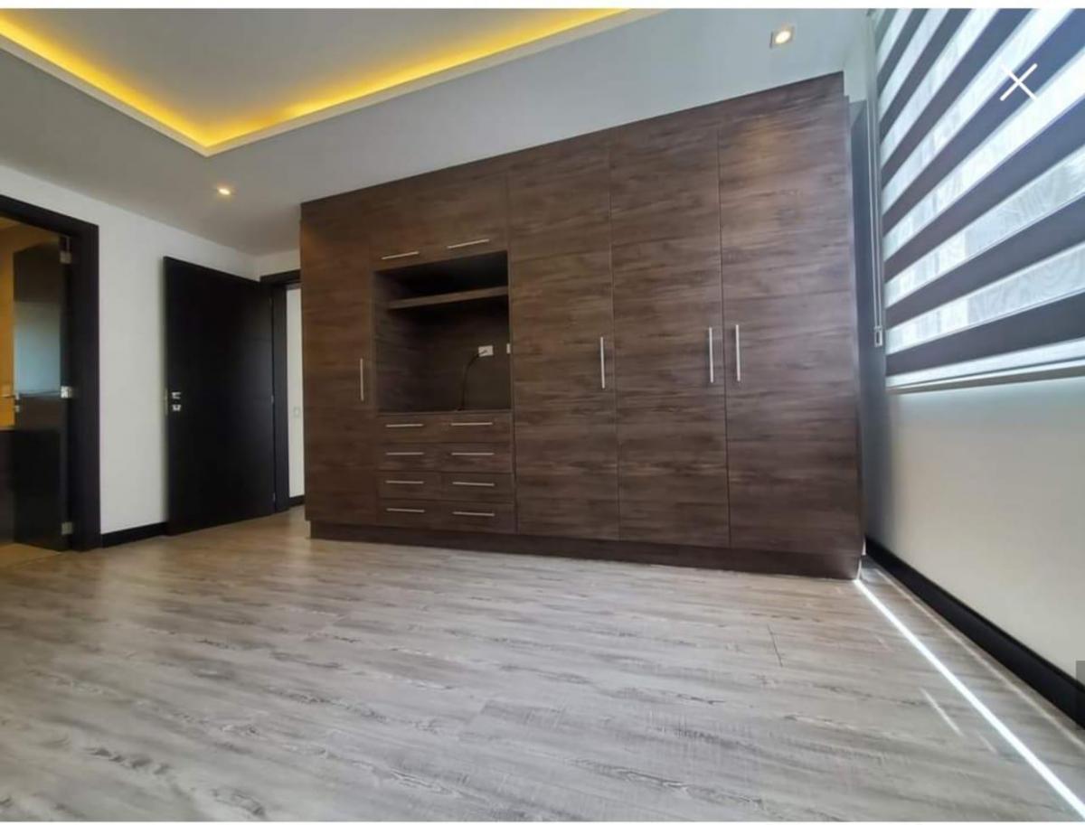 Venta Departamento de Lujo 2 Dorm. en El Quito Tenis - Quito — imagen 6