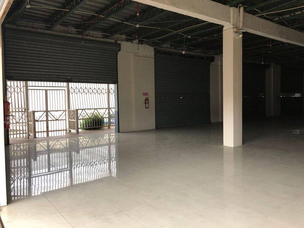 En Venta Centro Comercial 14.000 m² - Vía a Daule Km 3.5 - Guayaquil, Guayas — imagen 5
