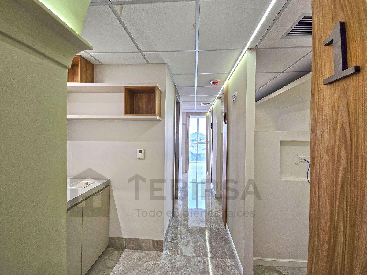 Oficina en Venta o Alquiler, Incluye Parqueo, Piso 7 - Platinum 1, Av León Febres Cordero, Guayas — imagen 9