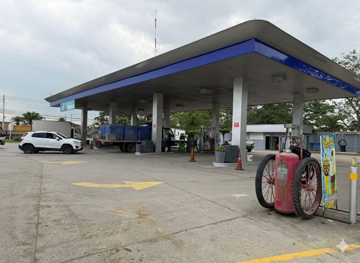 Venta Terreno 9.3 Hectáreas – con Gasolinera 100% Operativa - Vía a La Costa Km 24, Antes del Peaje, Guayas — imagen 7