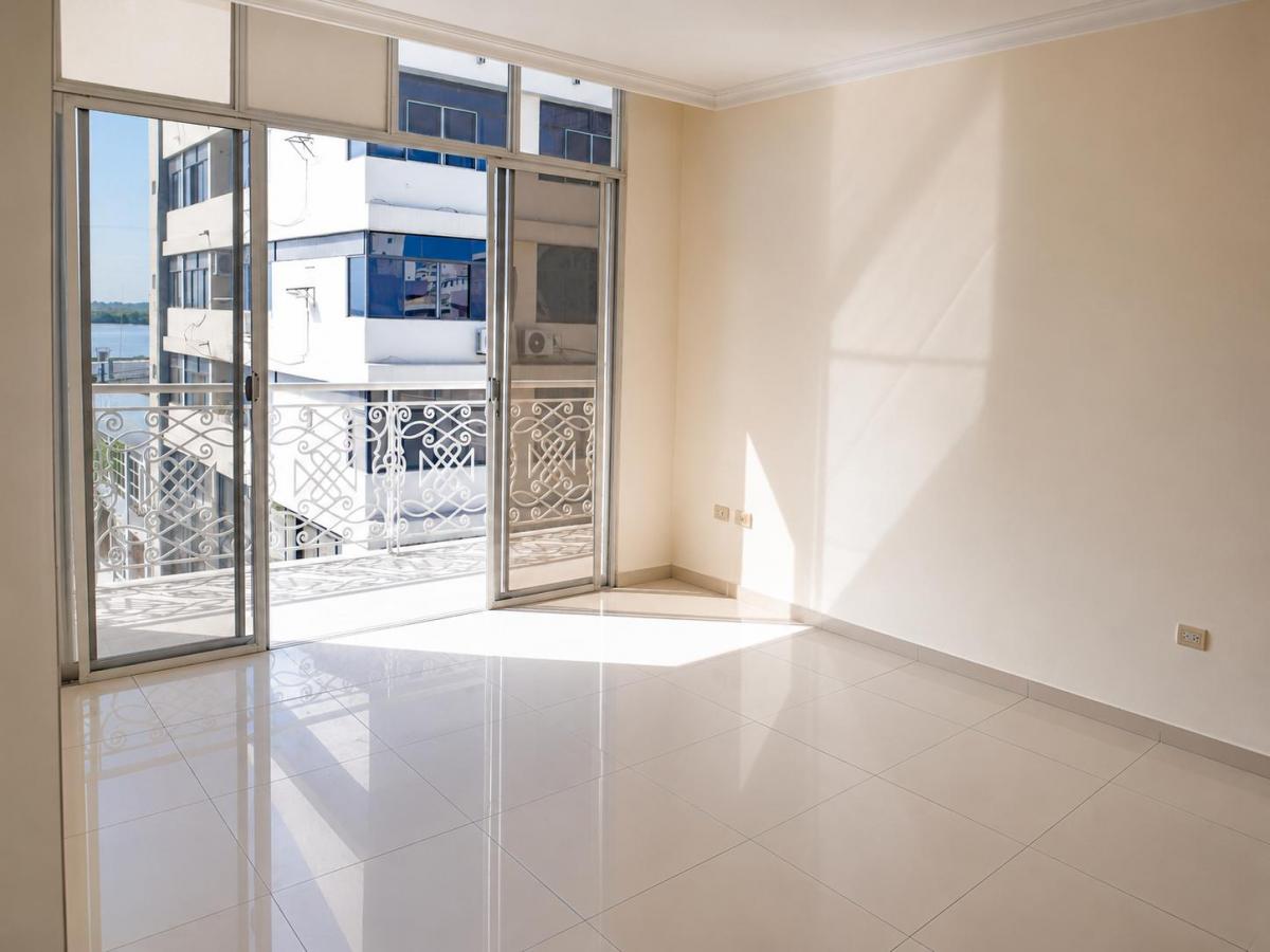 Pisos 5, 6 y 7 en Venta – Edificio El Comercio, Centro de Guayaquil, Guayas — imagen 4