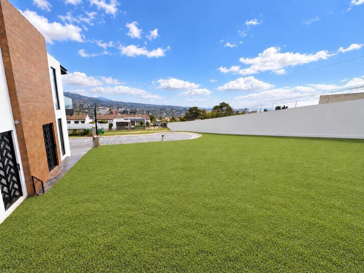 Cumbaya - Sector Plaza Koen en Venta Terreno 500 m² Urbanizacion Privada — imagen 8