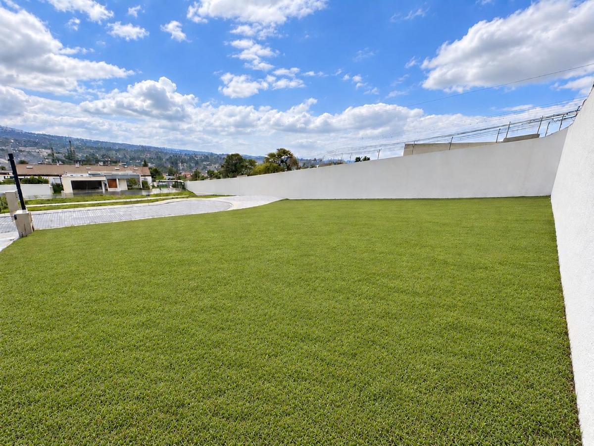 Cumbaya - Sector Plaza Koen en Venta Terreno 500 m² Urbanizacion Privada — imagen 7