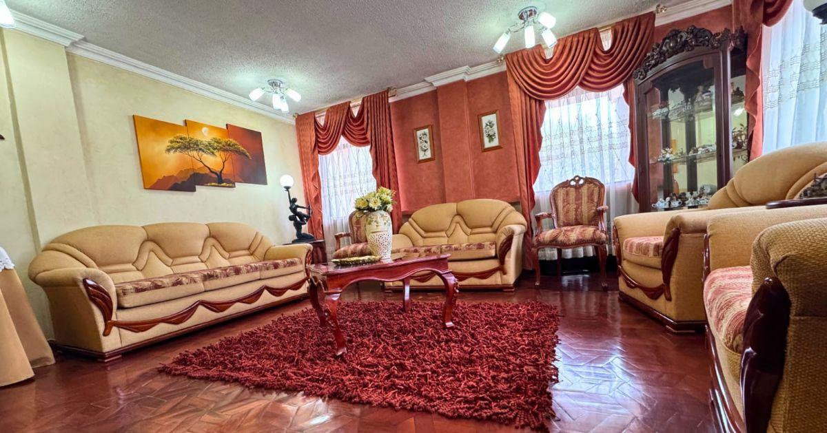 Casa Esquinera Independiente de Una Sola Planta Sector Pomasqui — imagen 9