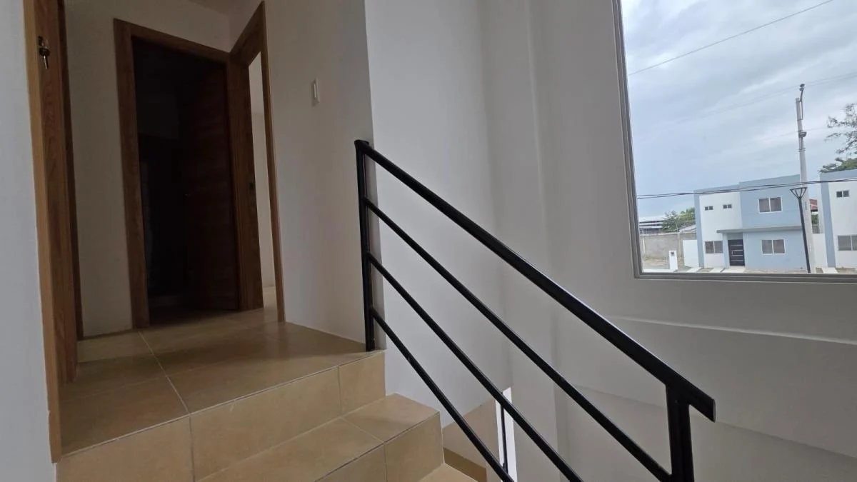 Casa en Venta, Urbanizacion Mirabella, Via a La Costa, Johr, Guayas — imagen 7