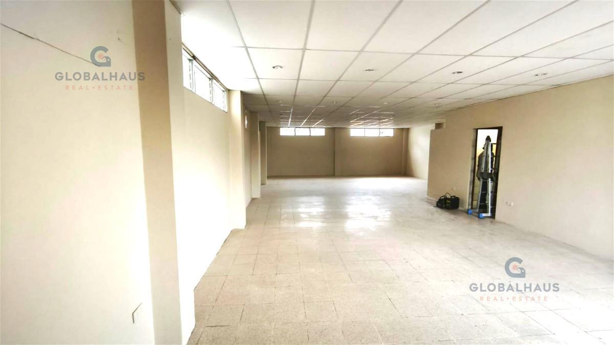 Venta Local Comercial Av Francisco de Orellana en Norte de Guayaquil J. C. Guayas — imagen 9