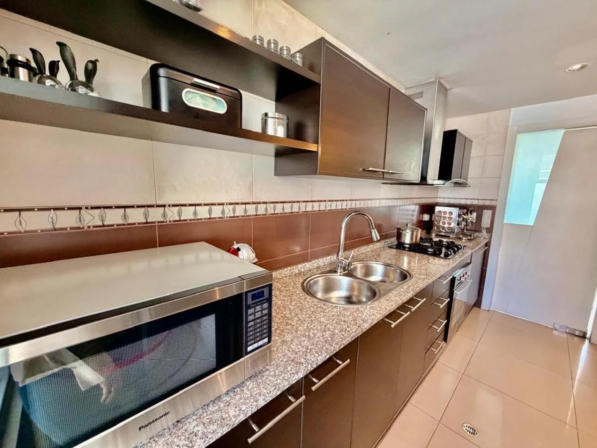 Mgv Venta Casa Independiente 3 Pisos Cumbaya Piscina Privada — imagen 6