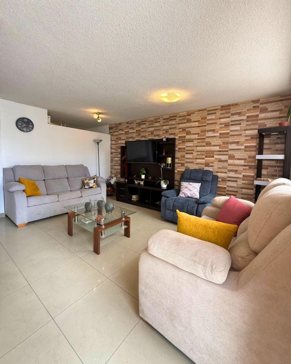 Se Vende Casa de 4 Dorm. en Carcelén — imagen 9