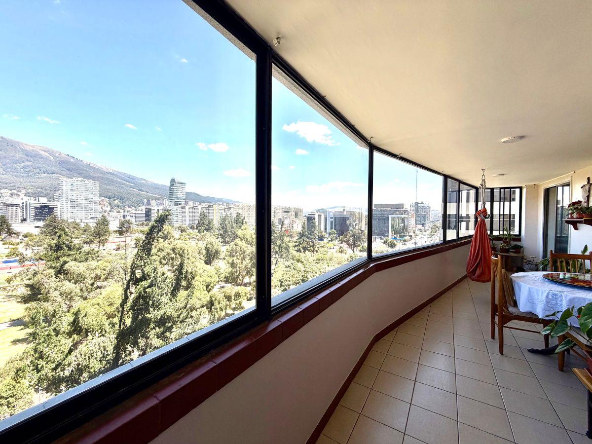Amplio Departamento con Vista Directa Al Parque La Carolina ️ — imagen 5