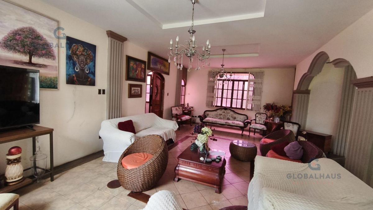Venta Casa con Terreno de 3000 m² en Los Helechos Duran, J. C. Guayas — imagen 5