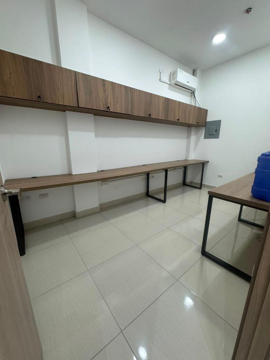 Local en Venta Ubicado en Plaza Vizcaya 1 en Samborondon, Guayas — imagen 5