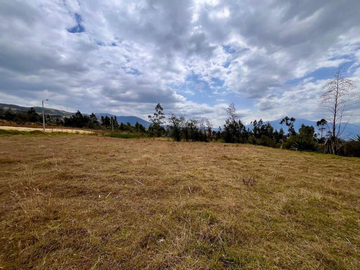 En Venta Terreno en Otavalo de 1050 m² Sector Chuchuqui, Imbabura — imagen 5