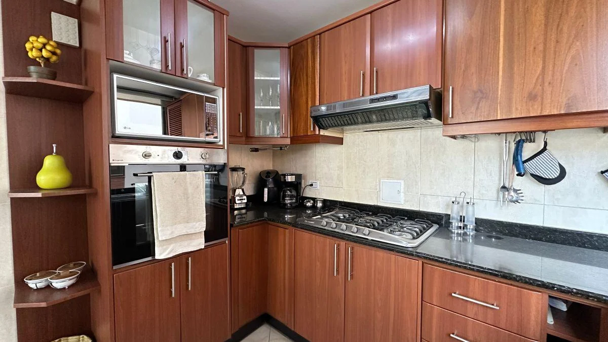 Departamento Amplio en Venta – La Carolina | Sector República de El Salvador — imagen 8