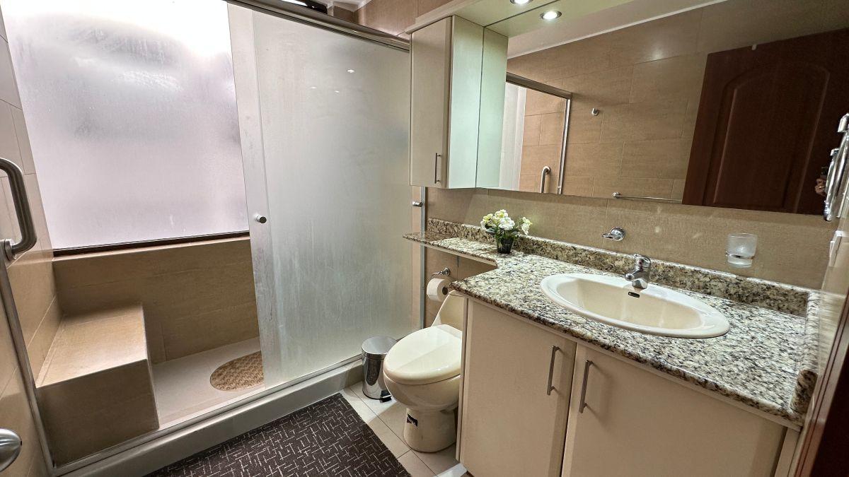 Departamento Amplio en Venta – La Carolina | Sector República de El Salvador — imagen 4