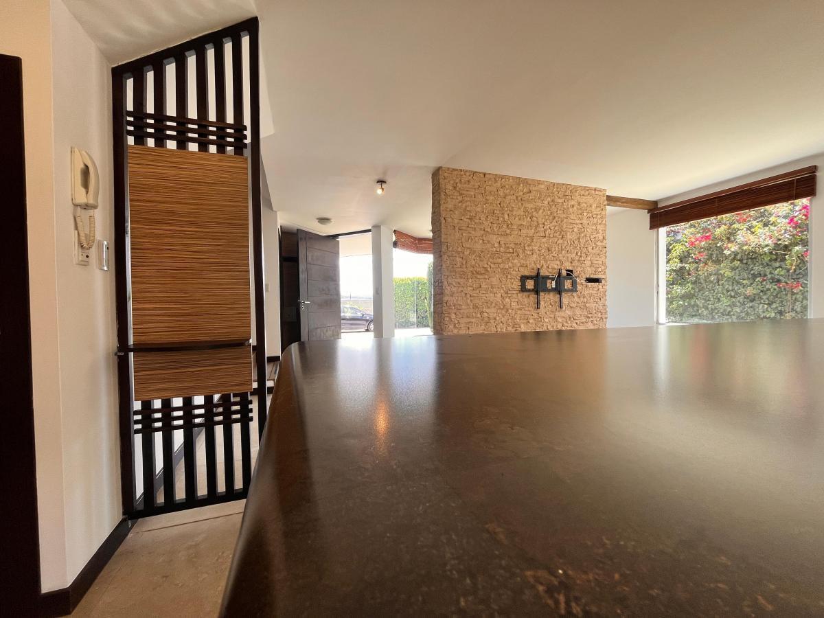 Casa de Venta con Jardín y Atico en La Intervalles — imagen 6