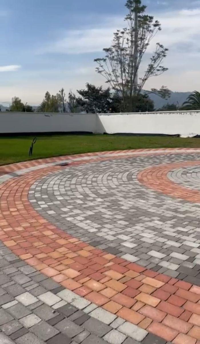 Vendo Terreno Esquinero 516 m² Plano Santa Rosa — imagen 10