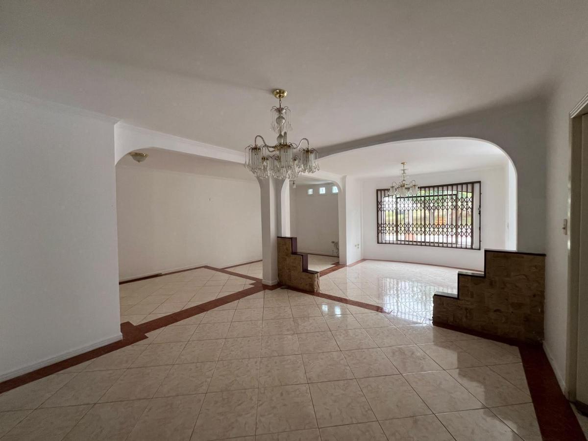Casa en Venta Dentro de La Urbanización Manta Beach, Manabí — imagen 9