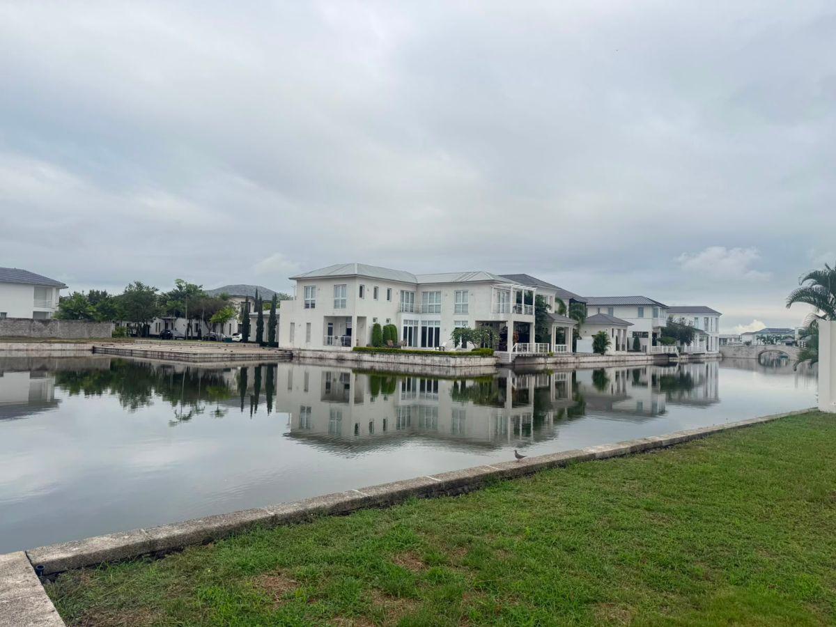Aires de Batan Espectacular Ubicacion Terreno en Venta con Vista Al Canal 540 m², Guayas — imagen 8