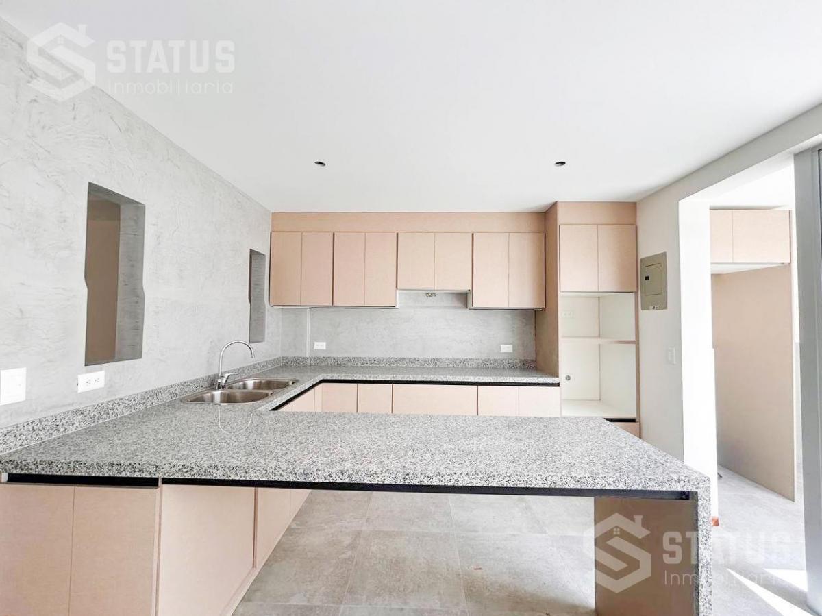 Vendo Casa en Conjunto con Piscina en Conocoto — imagen 5